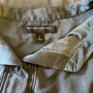 Gunmetal gray Banana Republic silk tank shell